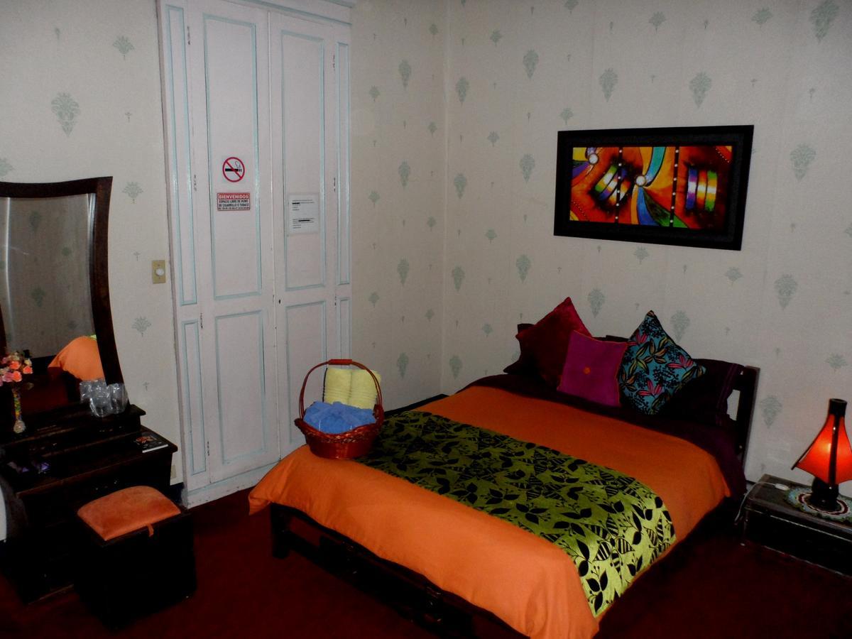 Zohar Hostel Bogota Exterior photo