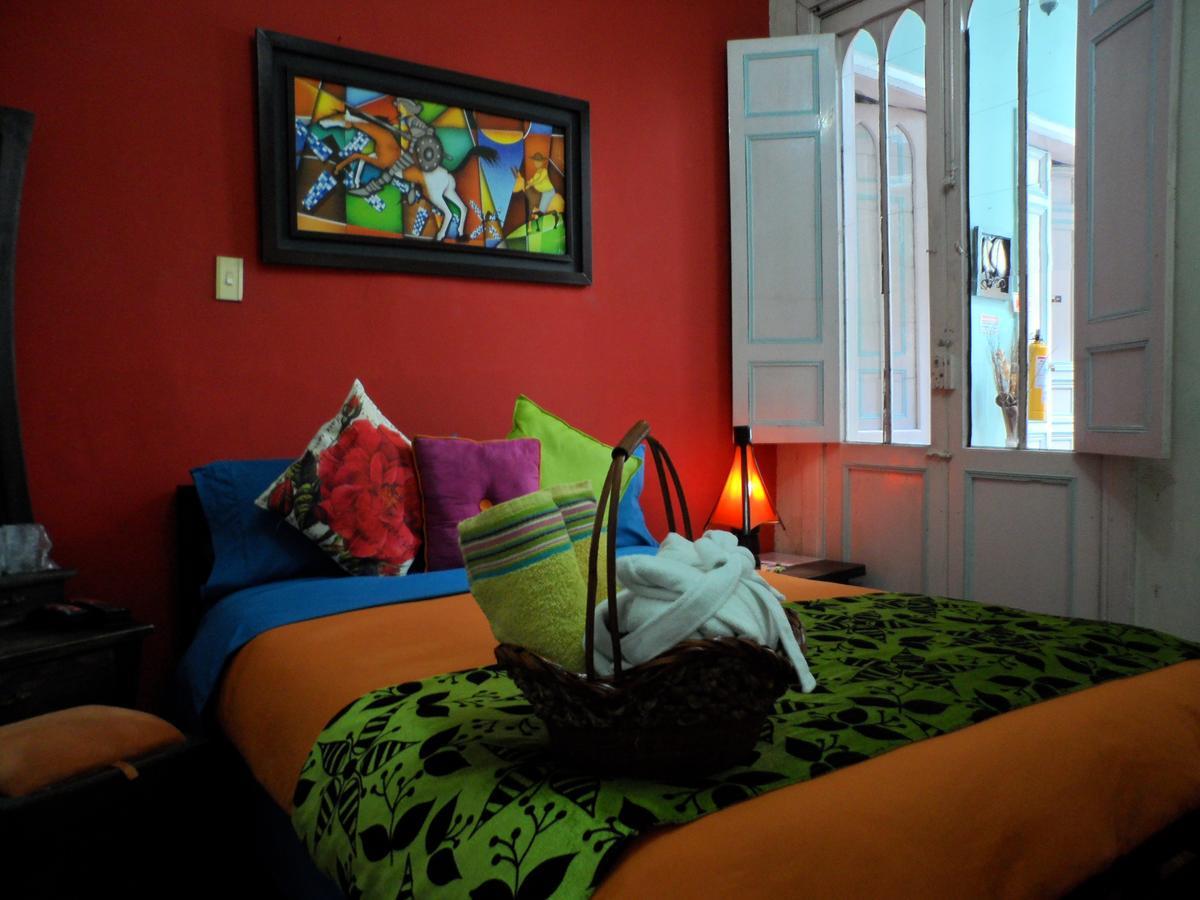 Zohar Hostel Bogota Exterior photo